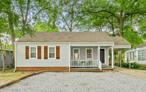 214 S 16th Ave, Hattiesburg, MS 39401