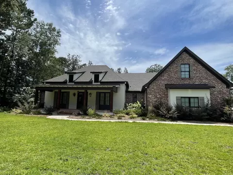 3 Pin Oak Pt, Petal, MS 39465