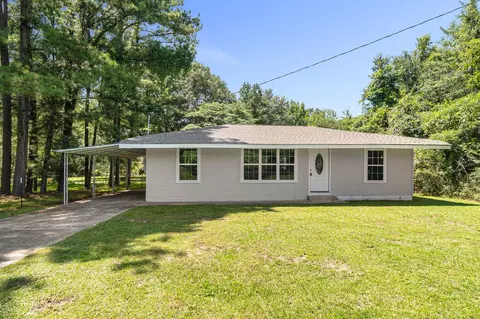 110 Gandy St, Petal, MS 39465