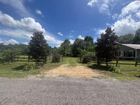 406 Otis Jones Rd, Lumberton, MS 39455