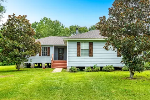 250 Joe Lee Rd, Lumberton, MS 39455