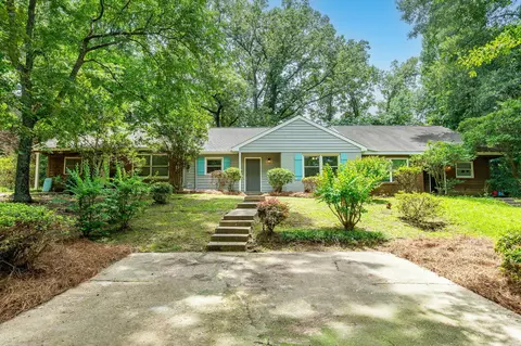 4 Hickory Knl, Hattiesburg, MS 39402