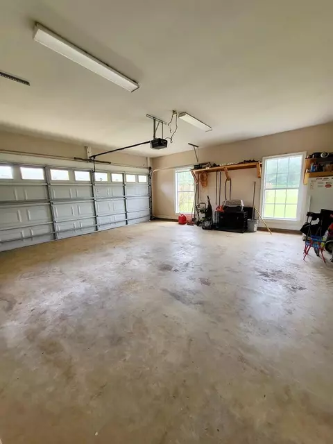 101 Hickory Ln, Mount Olive, MS 39119 photo 4