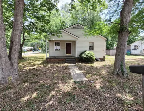 115 N George St, Petal, MS 39465