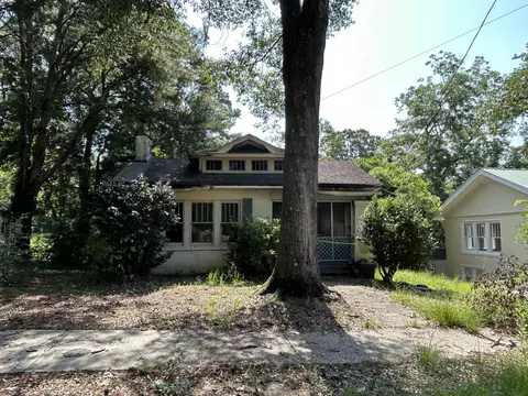 1603 N 5th Ave, Laurel, MS 39440