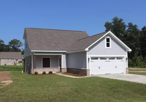 37 Westhaven Dr, Hattiesburg, MS 39402