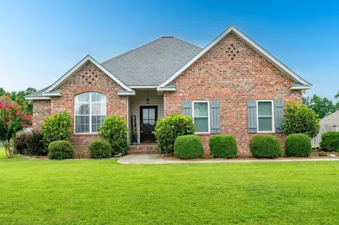 9 High Mdws, Petal, MS 39465