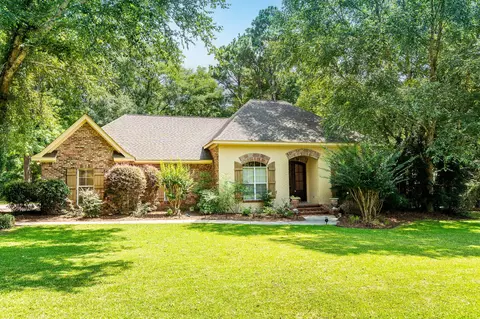 4 Colebay Rd, Hattiesburg, MS 39402