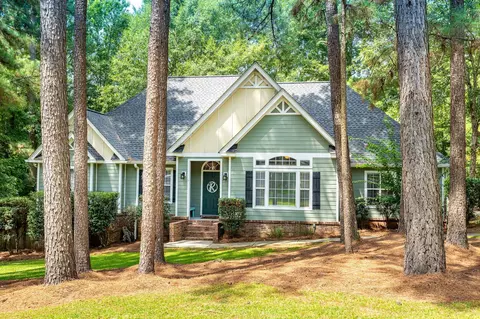 19 Denstone Rd, Hattiesburg, MS 39402