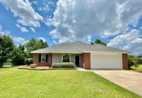 262 Collins Rd, Petal, MS 39465