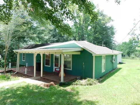 21 A Joe R Lee Rd, Carriere, MS 39426
