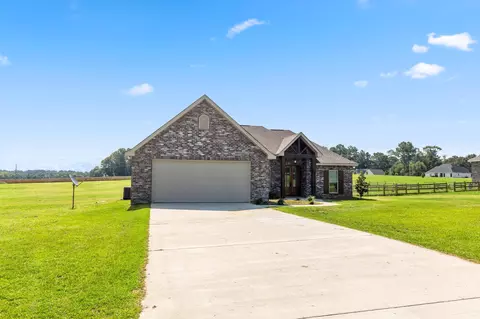 1570 Oloh Rd, Sumrall, MS 39482 photo 3