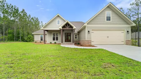 9 Brunswick Pt, Sumrall, MS 39482