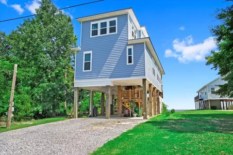 5125 E Belle Fontaine Dr, Ocean Springs, MS 39564
