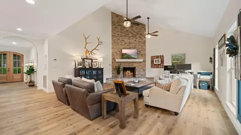 73 Norris, Sumrall, MS 39482 photo 8
