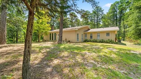 42 Rogers Ln, Foxworth, MS 39483