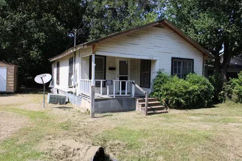 1214 Deason Ave, Hattiesburg, MS 39401