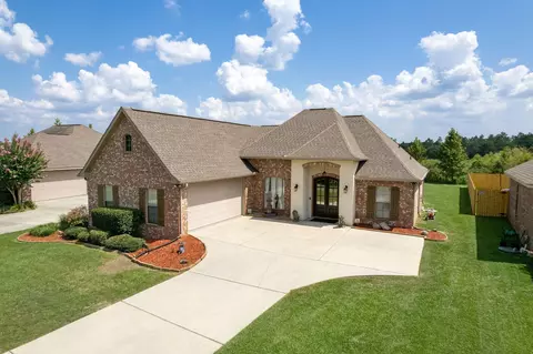 32 W Chapel Hl, Hattiesburg, MS 39402
