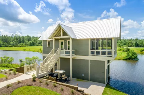 37 Pier Pt, Lumberton, MS 39455