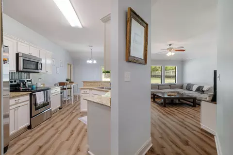 37 Hemingway Dr, Sumrall, MS 39482 photo 8