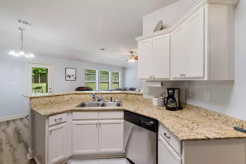 37 Hemingway Dr, Sumrall, MS 39482 photo 14