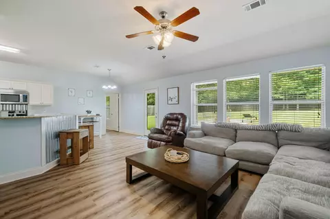 37 Hemingway Dr, Sumrall, MS 39482 photo 11