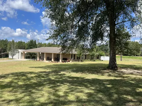 41 Hurricane Creek Church Rd, Sandy Hook, MS 39478