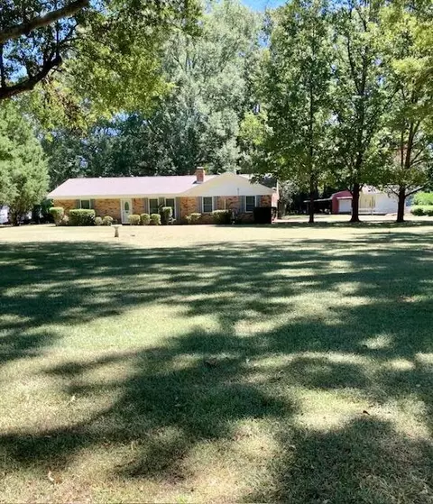1021 Sis Hobson Road Ext, Hattiesburg, MS 39401