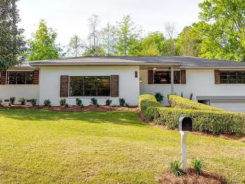 200 Beverly Ln, Hattiesburg, MS 39402