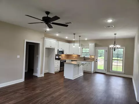 16 E Andover, Hattiesburg, MS 39402 photo 3