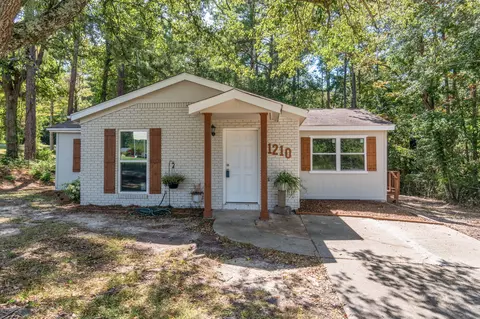 1210 N 34th Ave, Hattiesburg, MS 39401