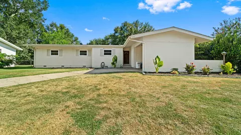 3010 Prince George Rd, Hattiesburg, MS 39402