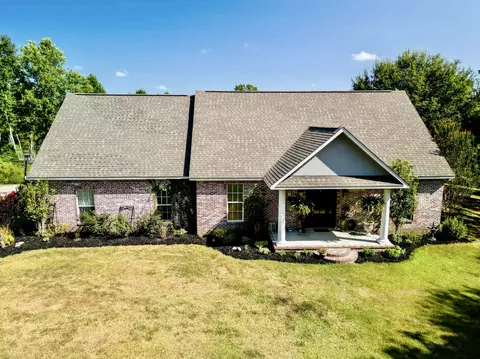 829 Pittman Rd, Ellisville, MS 39437