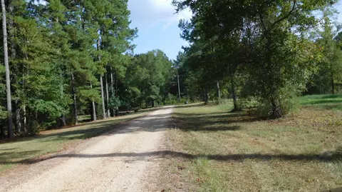 2 5ac Melissa Hill Rd, Hattiesburg, MS 39402