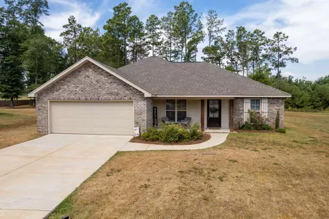 122 Lost Orchard Dr, Purvis, MS 39475