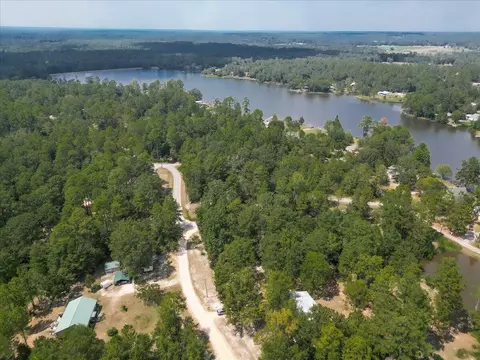 147 Maple Dr, Perkinston, MS 39573 photo 3