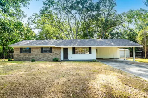 206 Ford Ave, Hattiesburg, MS 39402