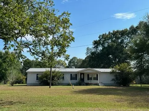 616 Shiloh Firetower Rd, Foxworth, MS 39483