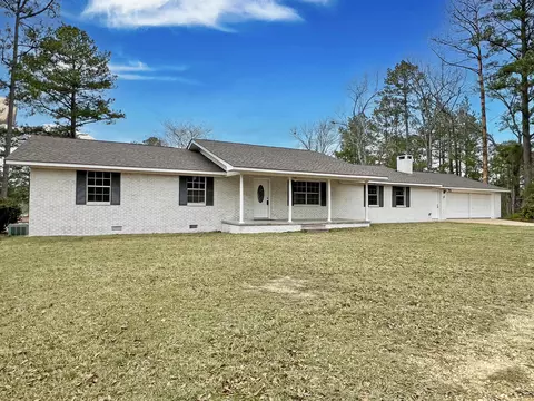 791 Seminary Sumrall Rd, Sumrall, MS 39482