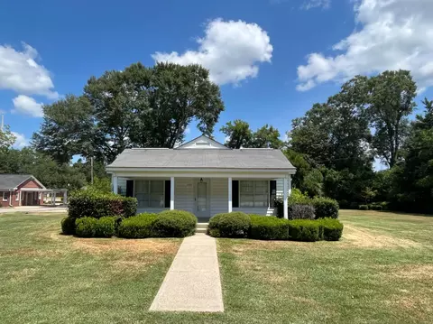 407 Cedar Ave, Richton, MS 39476 photo 2