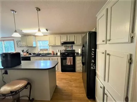 25 Moores Cir, Laurel, MS 39443 photo 4