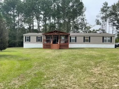 25 Moores Cir, Laurel, MS 39443