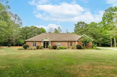 672 Eastabuchie Rd, Petal, MS 39465