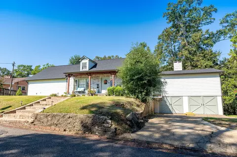 1336 Hill Dr, Laurel, MS 39440 photo 2