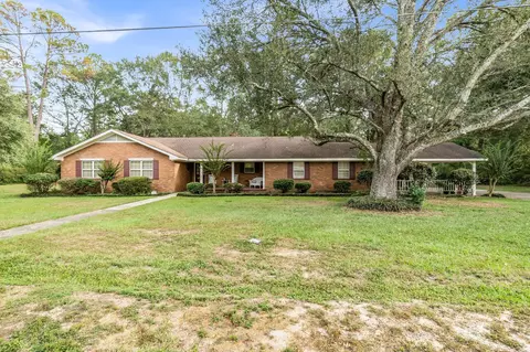112 Elizabeth Cir, Petal, MS 39465