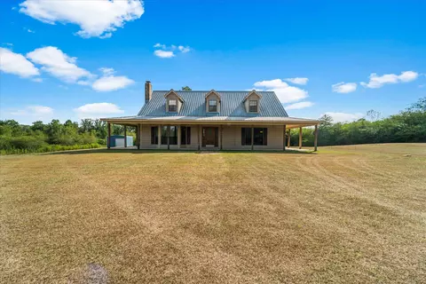 130 Blakely Creek Church Rd, Collins, MS 39428