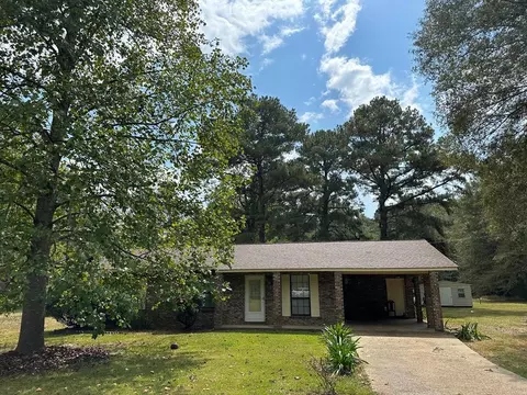 664 Township Rd, Laurel, MS 39443 photo 1