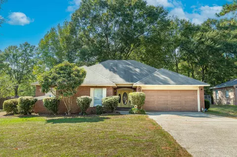 29 Hickory Holw, Hattiesburg, MS 39402