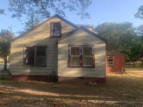 971 S 16th Ave, Laurel, MS 39440 photo 2