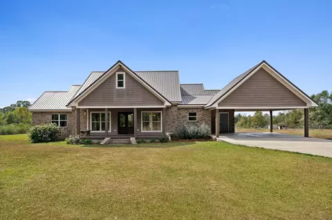 151 J D Broome Rd, Sumrall, MS 39482